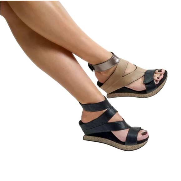 Modzori Shoes - Modzori Womens Olivia 4-in-1 Reversible Wedge Slide Sandals Black Taupe Leather